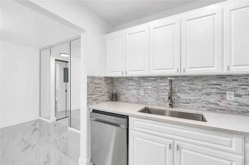 Image 10 of 15 For 242 Tilford L  L