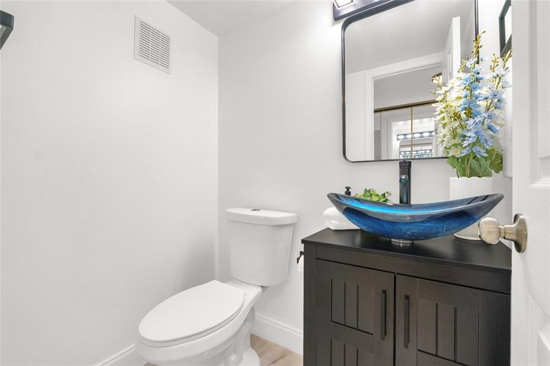 Image 8 of 15 For 242 Tilford L  L