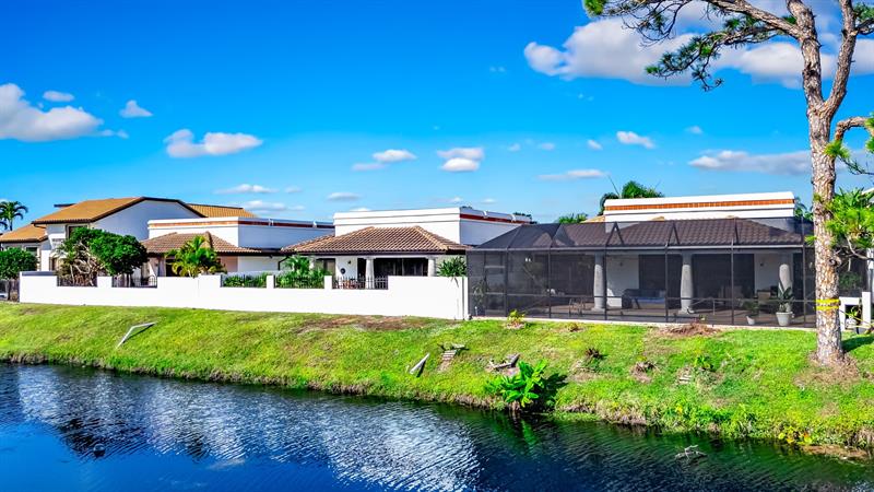 Image 46 of 50 For 6406 Via Rosa