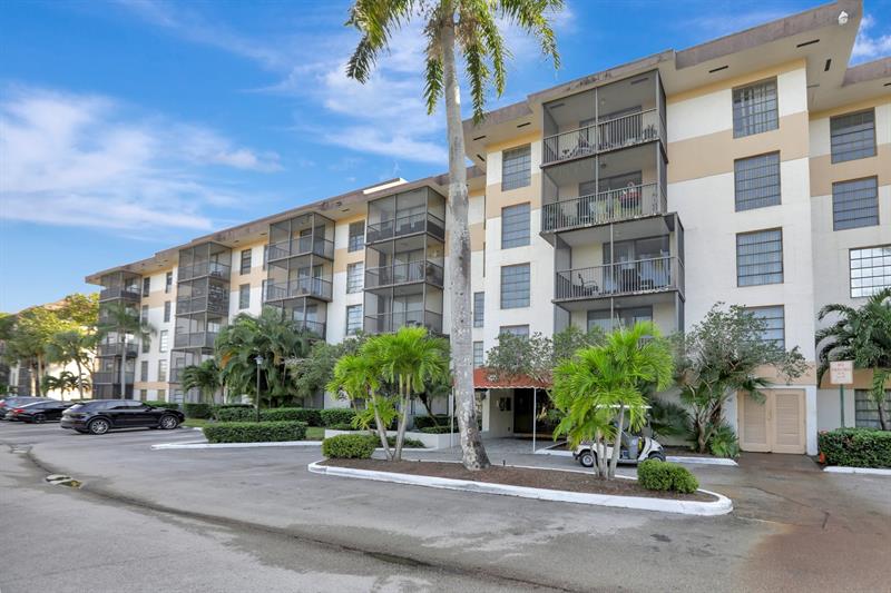 Image 29 of 29 For 5570 44th St  518a