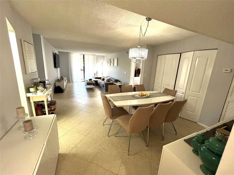 Image 6 of 21 For 737 1st Way  302