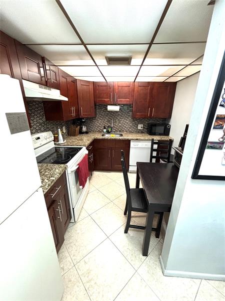 Image 9 of 21 For 737 1st Way  302