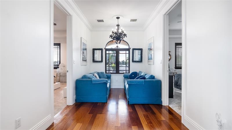 Image 33 of 41 For 4700 29th Ave