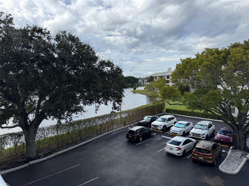 Image 38 of 42 For 1520 Whitehall Dr  306