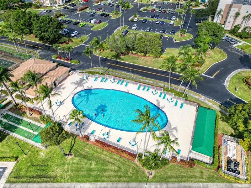 Image 6 of 48 For 9580 Weldon Cir