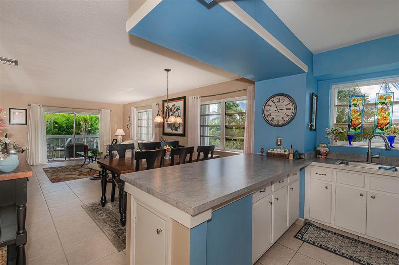 Image 12 of 29 For 801 Pine Dr  21