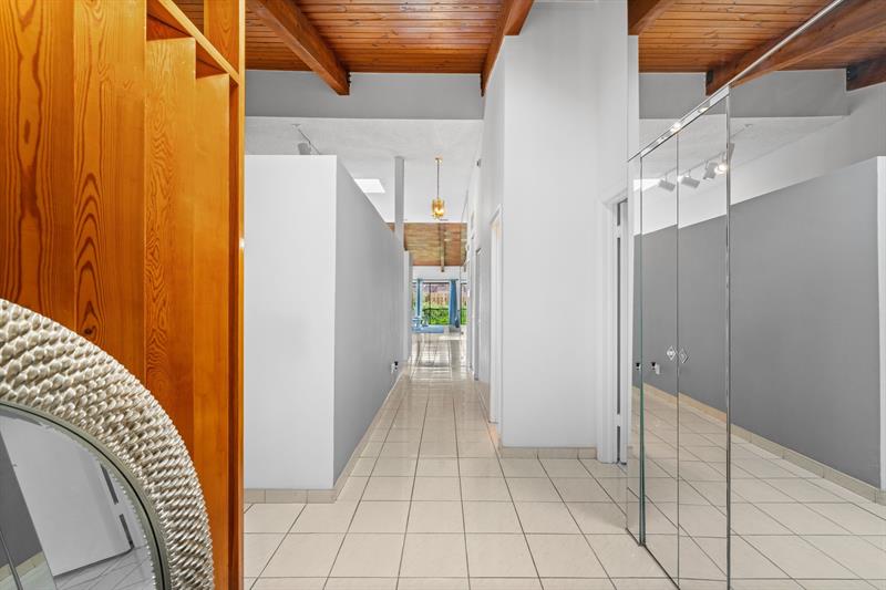 Image 24 of 24 For 2679 Parkview Dr 2679