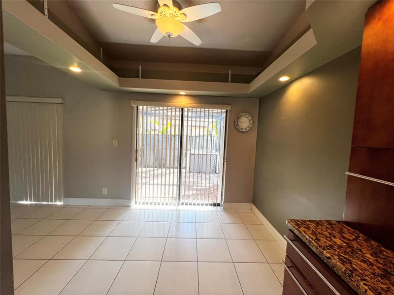 Image 11 of 33 For 9320 32nd St