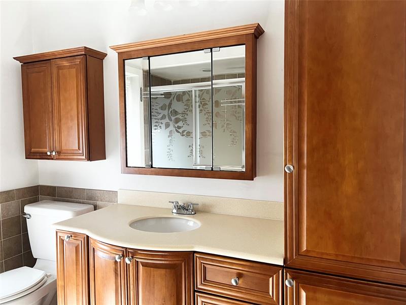 Image 16 of 33 For 9320 32nd St