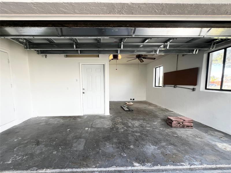 Image 24 of 33 For 9320 32nd St