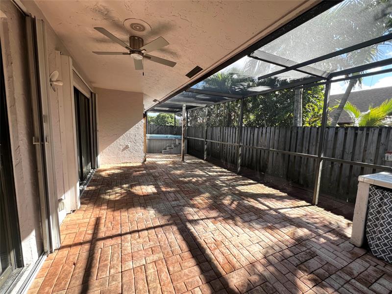 Image 26 of 33 For 9320 32nd St