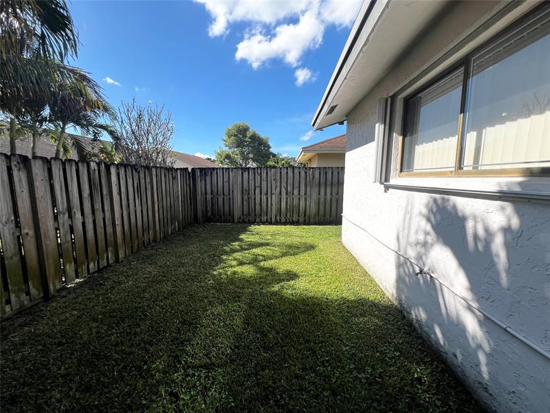 Image 32 of 33 For 9320 32nd St