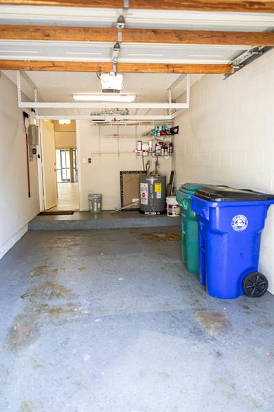 Image 21 of 30 For 7326 Pinewalk Dr 7326