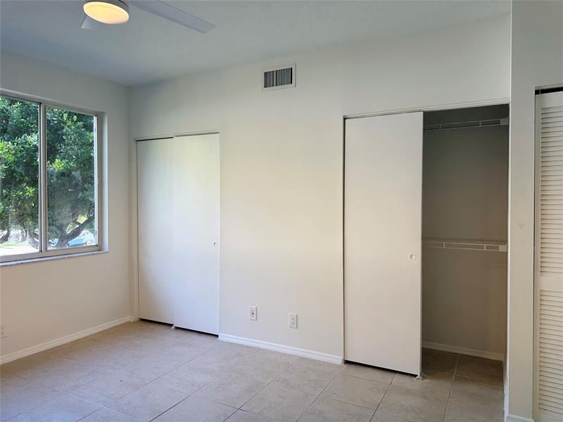 Image 23 of 32 For 5503 Pageant Pl 22