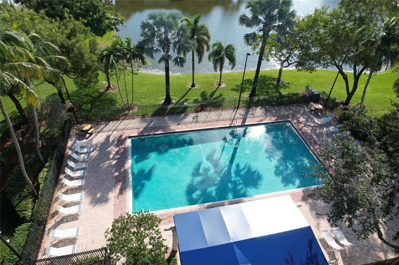 Image 4 of 32 For 5503 Pageant Pl 22