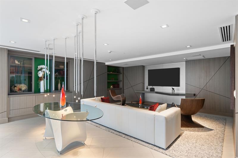 Image 65 of 67 For 300 Sunny Isles Blvd 4-2201