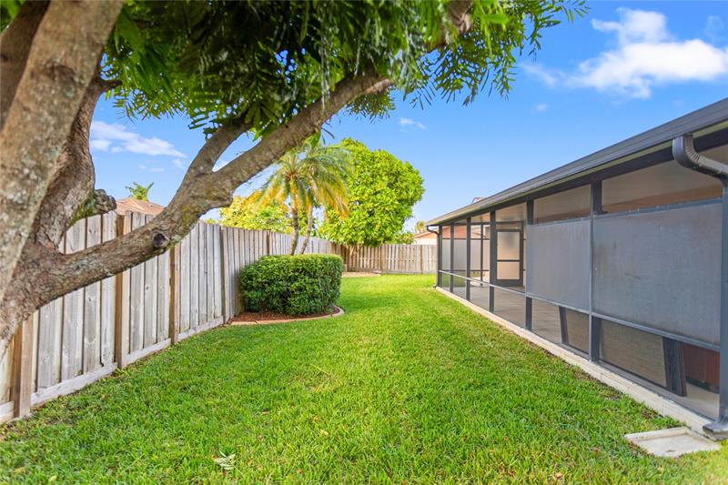 Image 24 of 26 For 3191 94th Ter