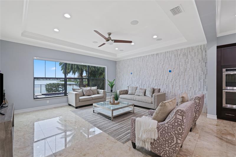 Image 15 of 50 For 11000 Watercrest Cir