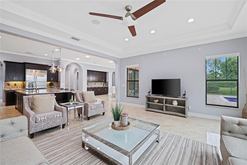 Image 16 of 50 For 11000 Watercrest Cir