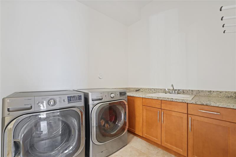 Image 20 of 50 For 11000 Watercrest Cir