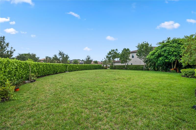 Image 40 of 50 For 11000 Watercrest Cir