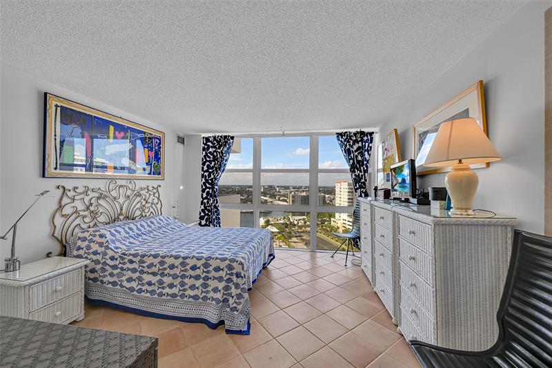 Image 14 of 47 For 2841 Ocean Blvd 1809