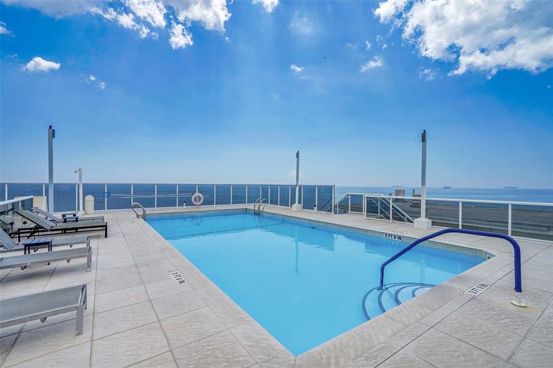 Image 28 of 47 For 2841 Ocean Blvd 1809