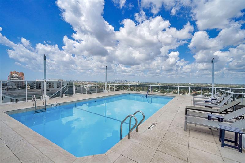 Image 31 of 47 For 2841 Ocean Blvd 1809