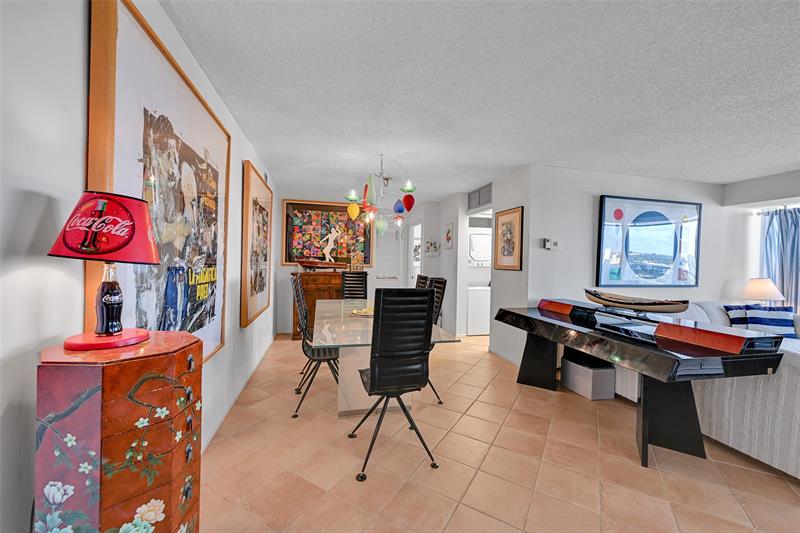 Image 6 of 47 For 2841 Ocean Blvd 1809
