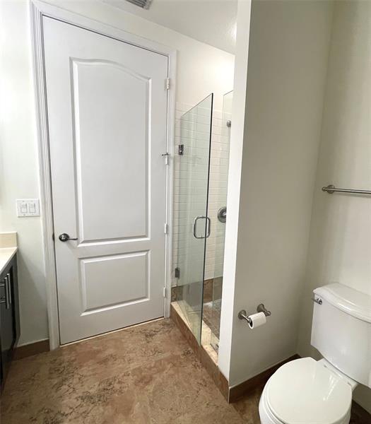 Image 6 of 8 For 416 14 Ave  416