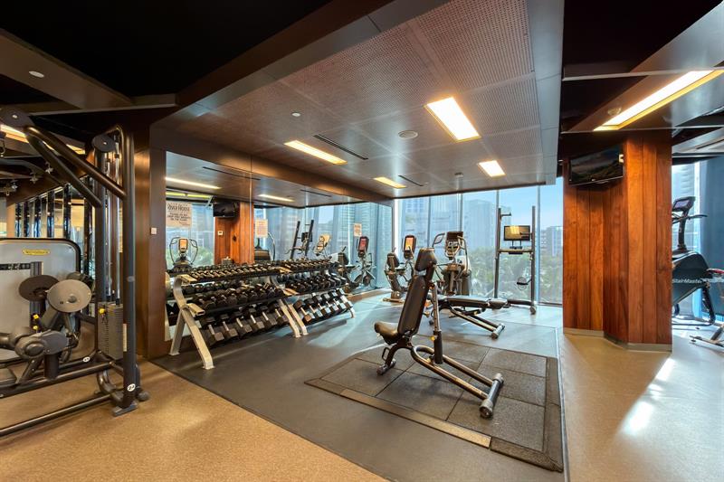 Image 37 of 44 For 333 Las Olas Way 1610