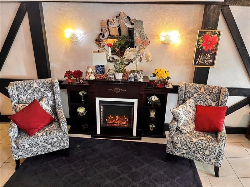 Image 3 of 15 For 3690 Inverrary Dr  2c