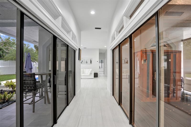 Image 27 of 77 For 1712 Vestal Dr