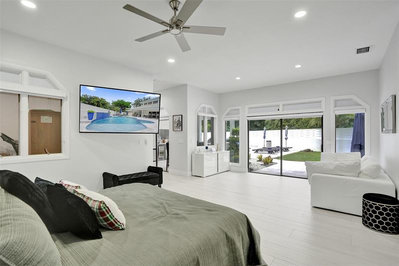 Image 28 of 77 For 1712 Vestal Dr