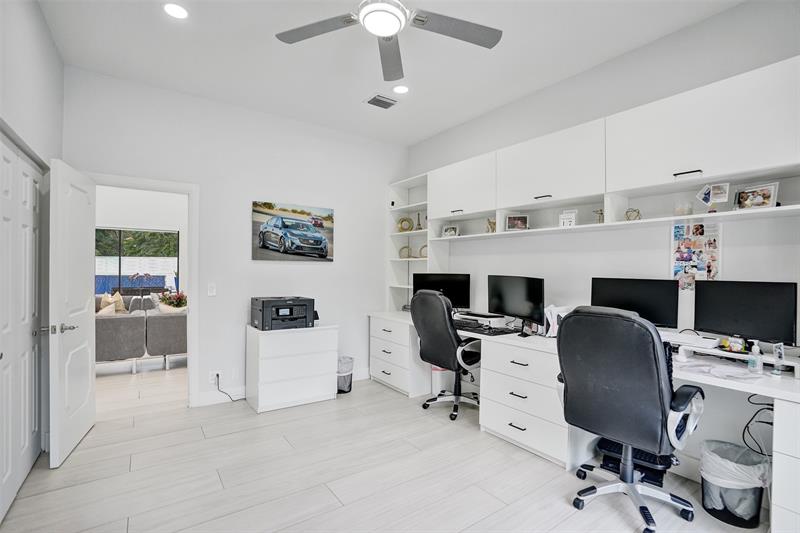 Image 41 of 77 For 1712 Vestal Dr