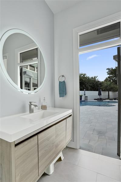 Image 48 of 77 For 1712 Vestal Dr