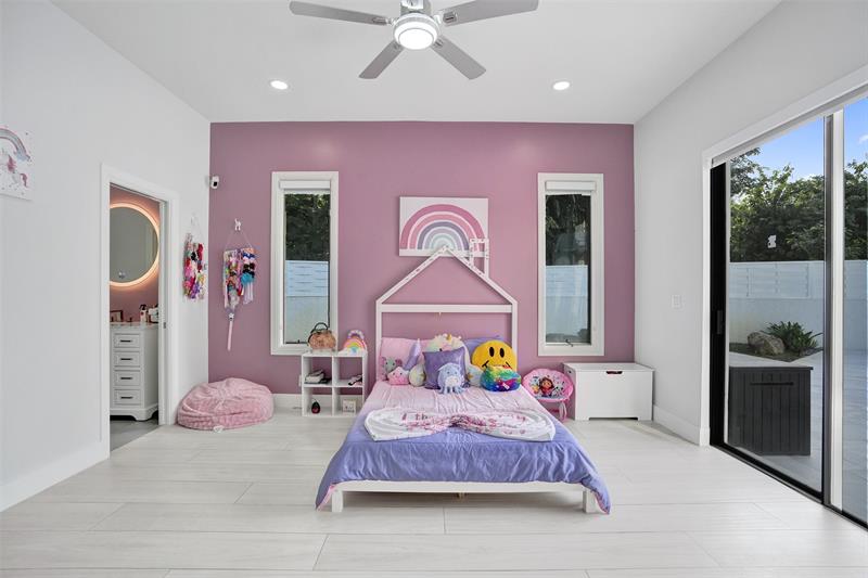 Image 49 of 77 For 1712 Vestal Dr