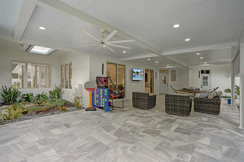 Image 68 of 77 For 1712 Vestal Dr