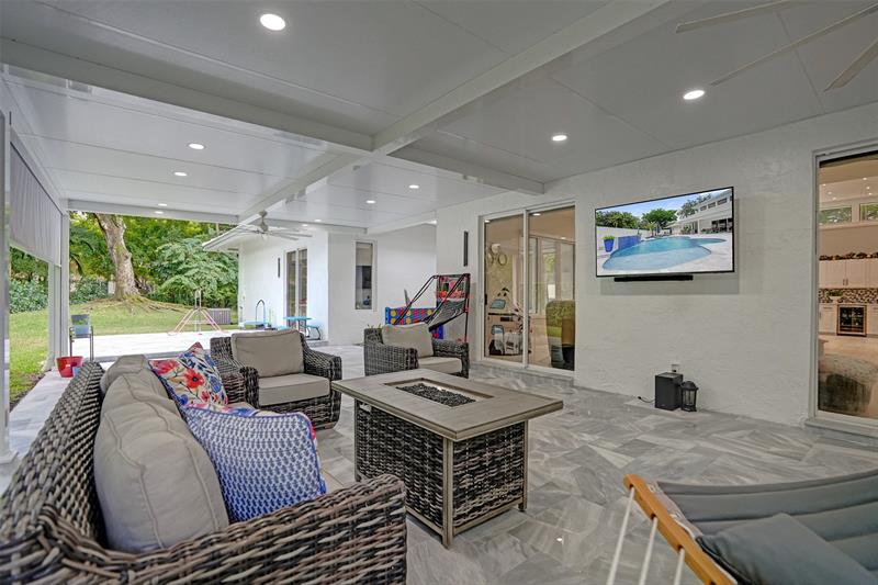 Image 71 of 77 For 1712 Vestal Dr