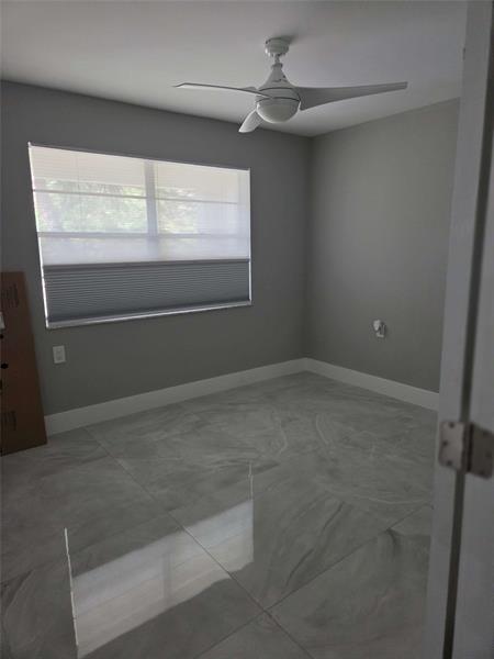 Image 10 of 13 For 2706 Nassau Bnd  A2