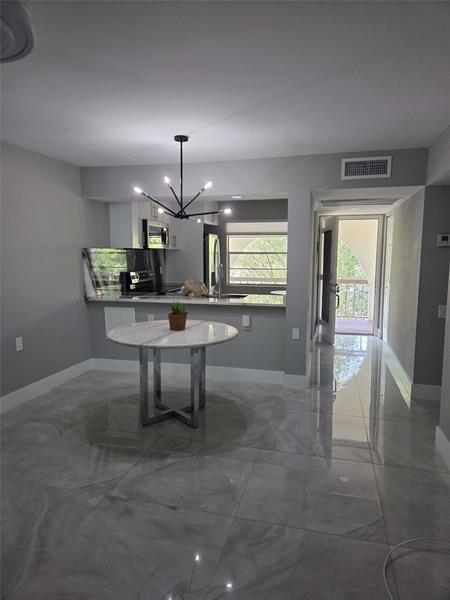 Image 11 of 13 For 2706 Nassau Bnd  A2