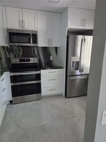 Image 13 of 13 For 2706 Nassau Bnd  A2