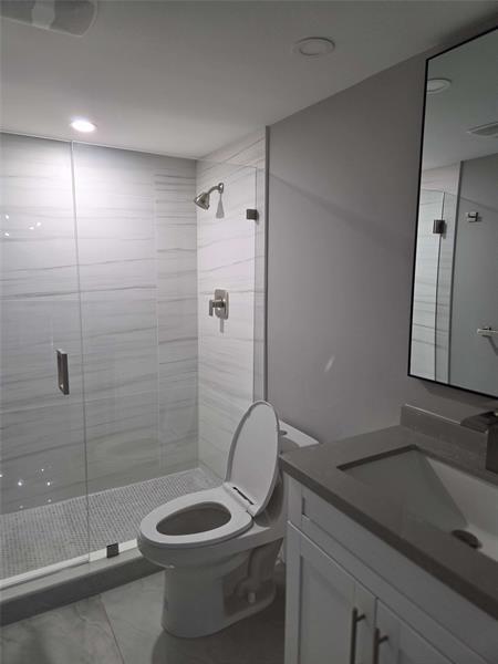 Image 9 of 13 For 2706 Nassau Bnd  A2