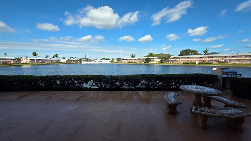 Image 20 of 31 For 1030 11th St 5m