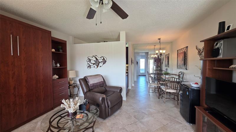 Image 6 of 31 For 1030 11th St 5m