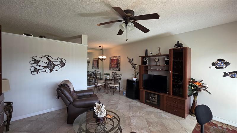 Image 8 of 31 For 1030 11th St 5m