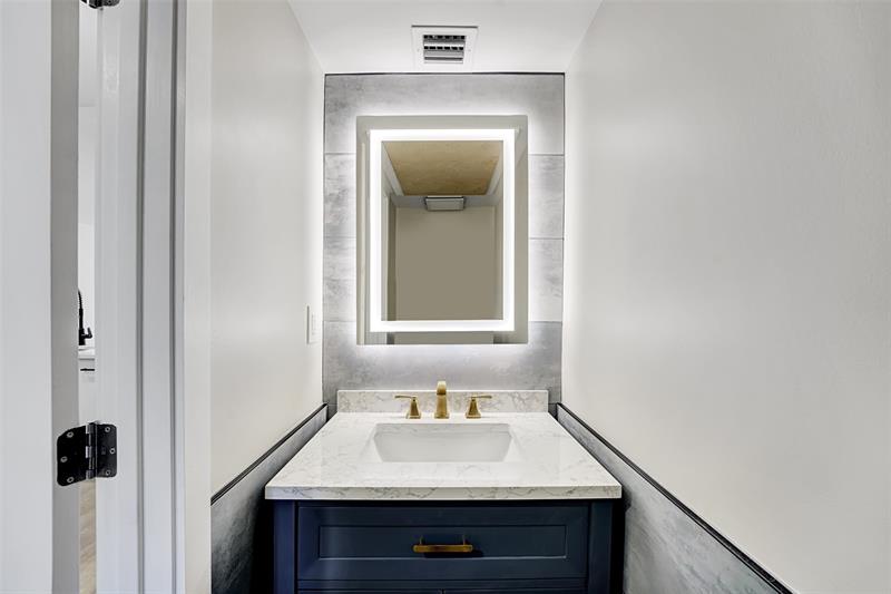 Image 12 of 35 For 1100 5th Ct  1