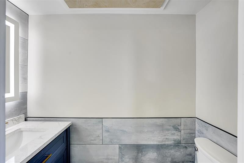 Image 27 of 35 For 1100 5th Ct  1