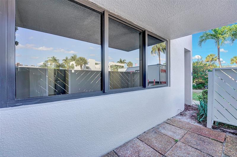 Image 30 of 35 For 1100 5th Ct  1