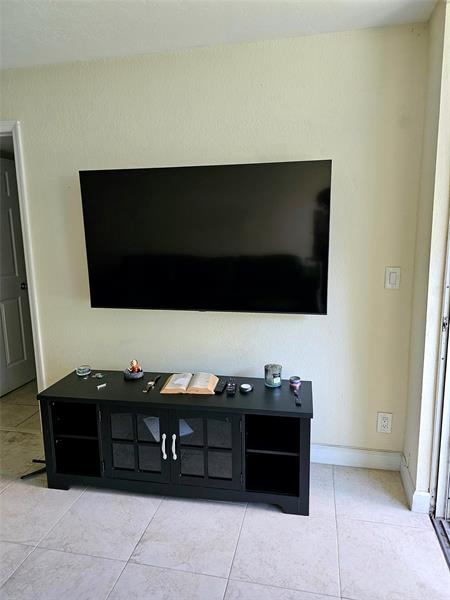 Image 10 of 21 For 8294 24th St 8294